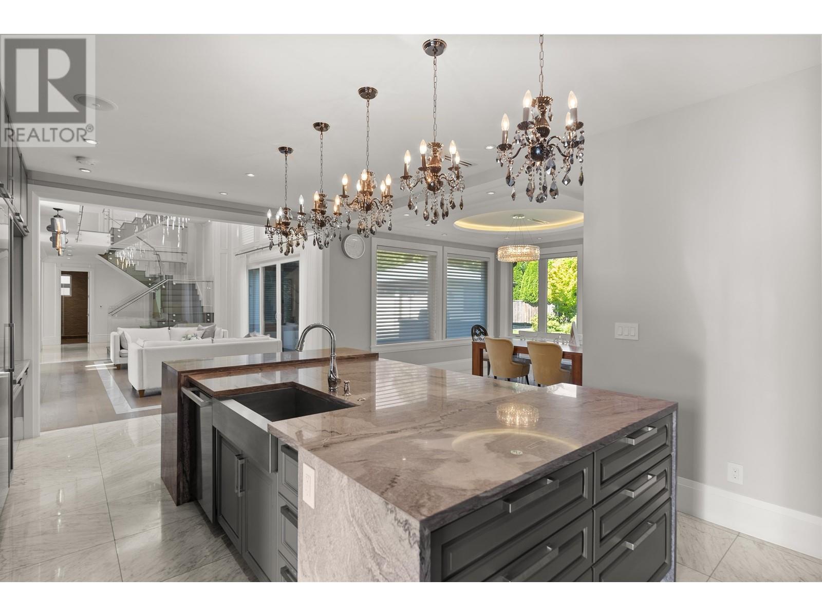 3071 STEVESTON HIGHWAY, Richmond