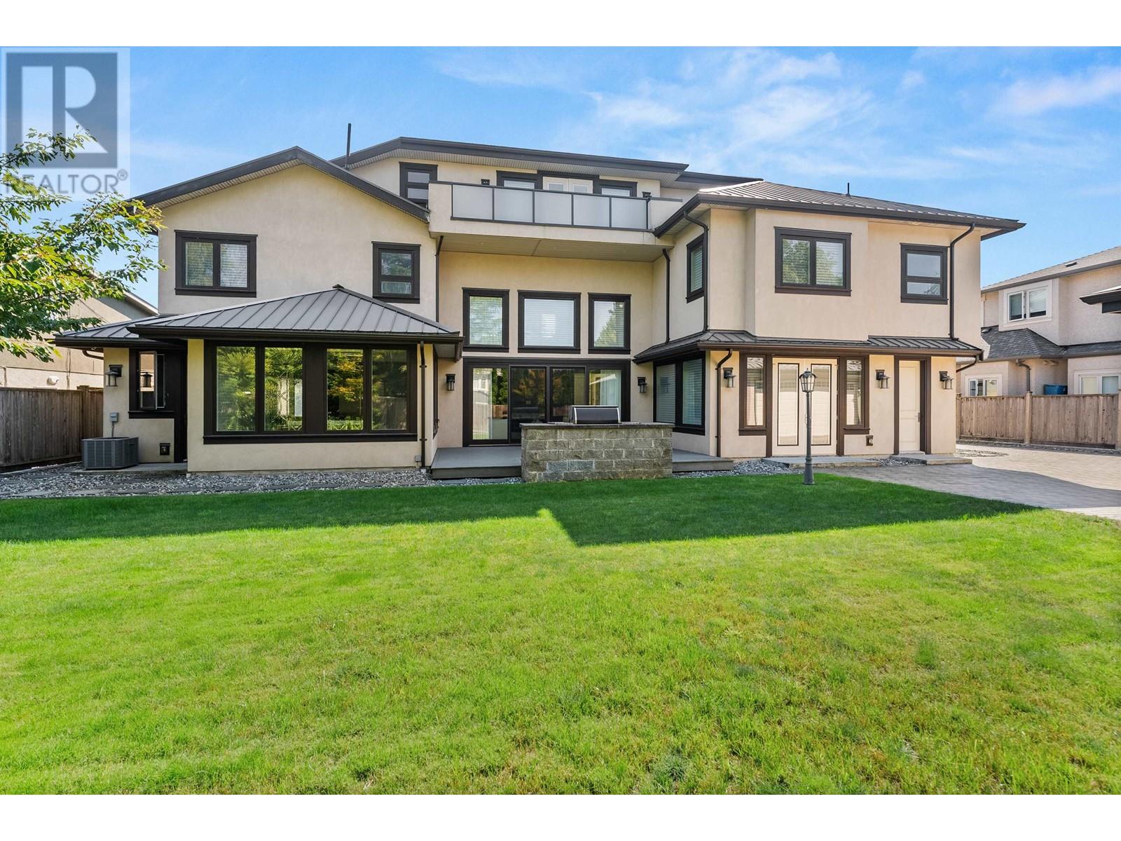 Listing Picture 37 of 40 : 3071 STEVESTON HIGHWAY, Richmond / 烈治文 - 魯藝地產 Yvonne Lu Group - MLS Medallion Club Member
