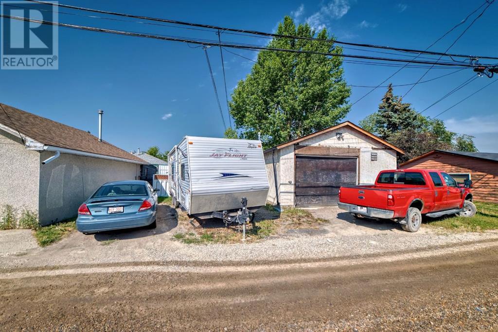 2008 46 Street Se, Calgary, Alberta  T2B 1K6 - Photo 47 - A2158508