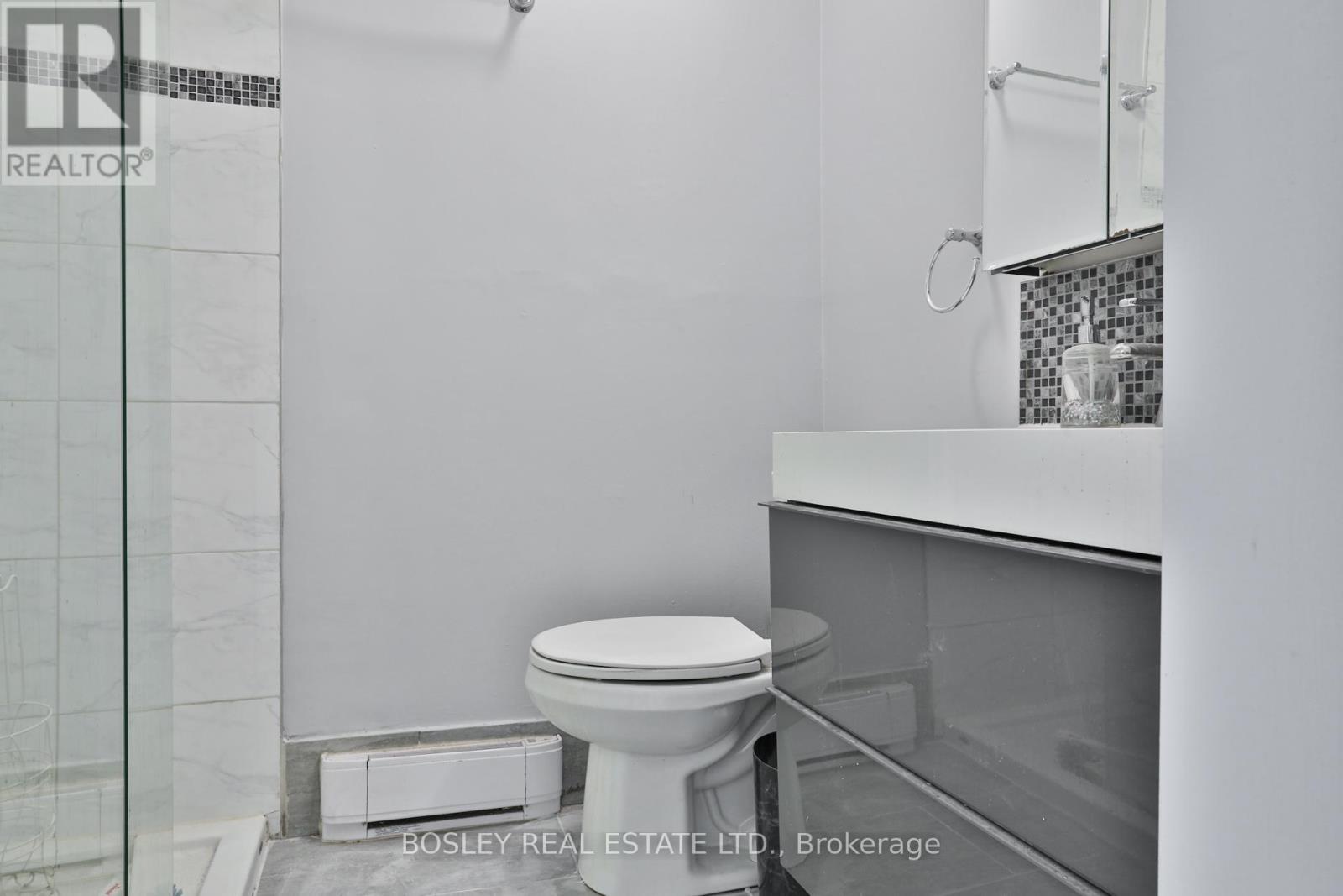 3rd Fl - 179 Queen Street E, Toronto (Moss Park), Ontario  M5A 1S2 - Photo 11 - C9311200