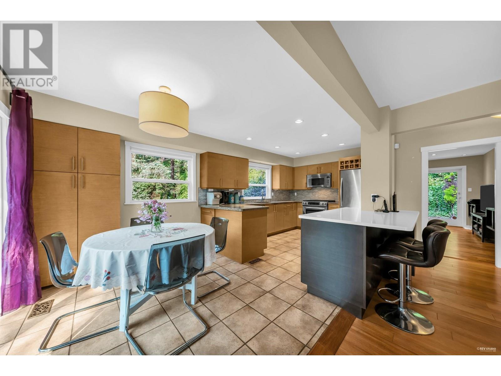 4341 Keith Road, West Vancouver, British Columbia  V7W 2L9 - Photo 11 - R2923251