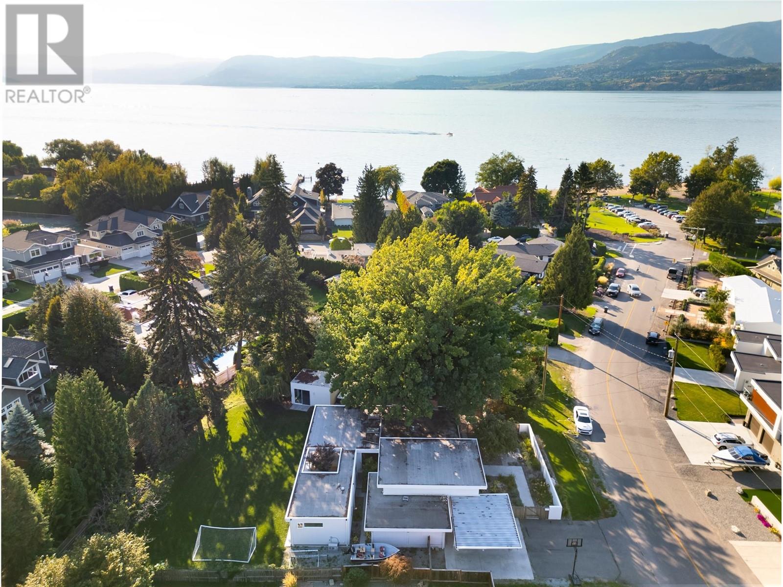 427 Sarsons Road, Kelowna, British Columbia  V1W 1C3 - Photo 45 - 10323605