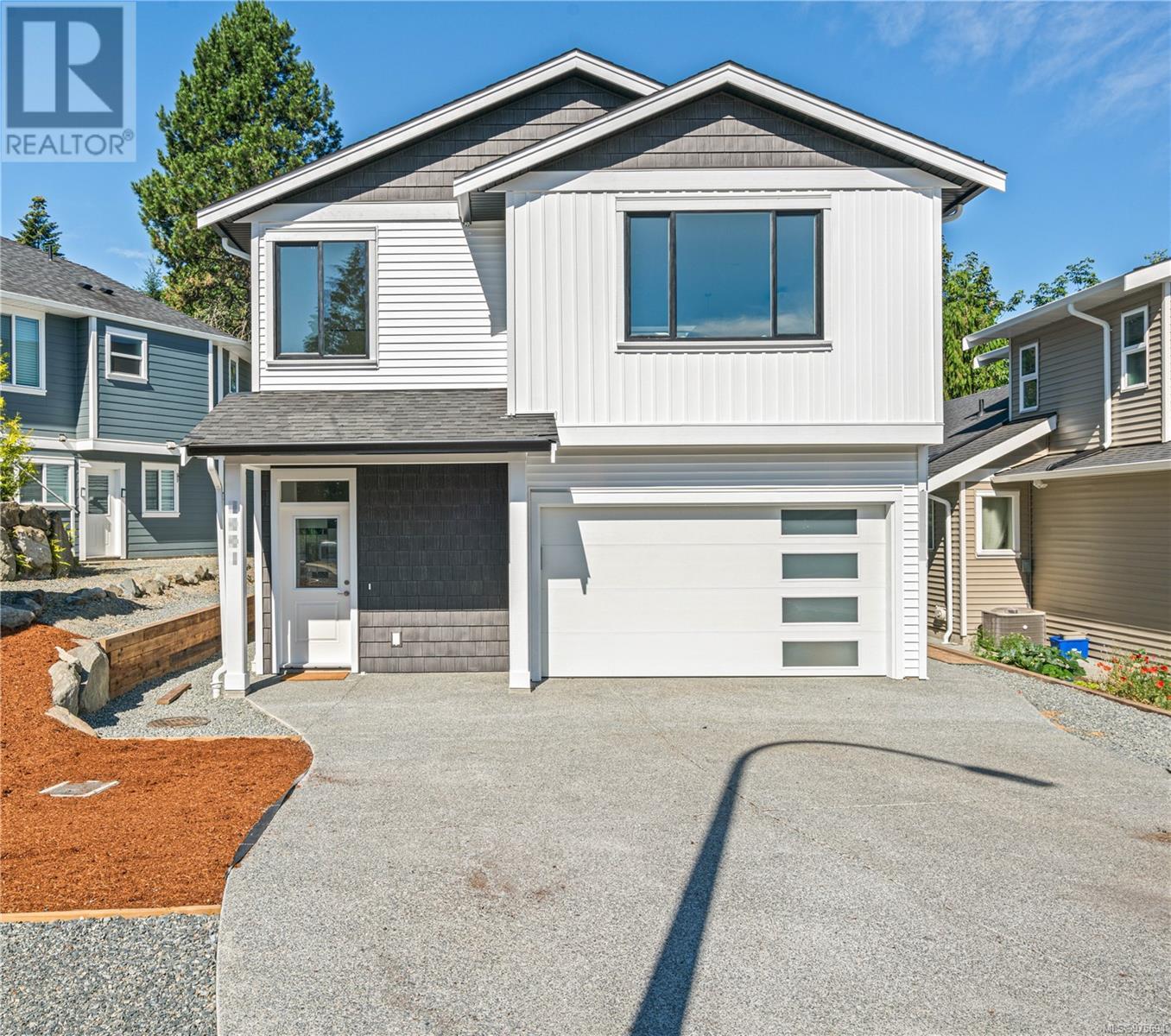 120 Burns Pl, Ladysmith, British Columbia  V9G 1P8 - Photo 1 - 975694