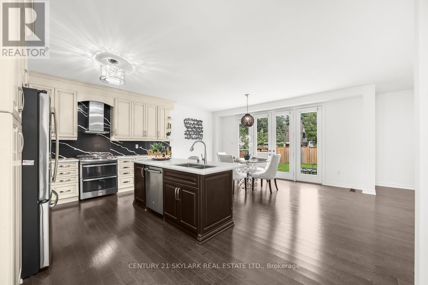 3270 Etude Drive, Mississauga, Ontario  L4T 1T3 - Photo 12 - W9311417