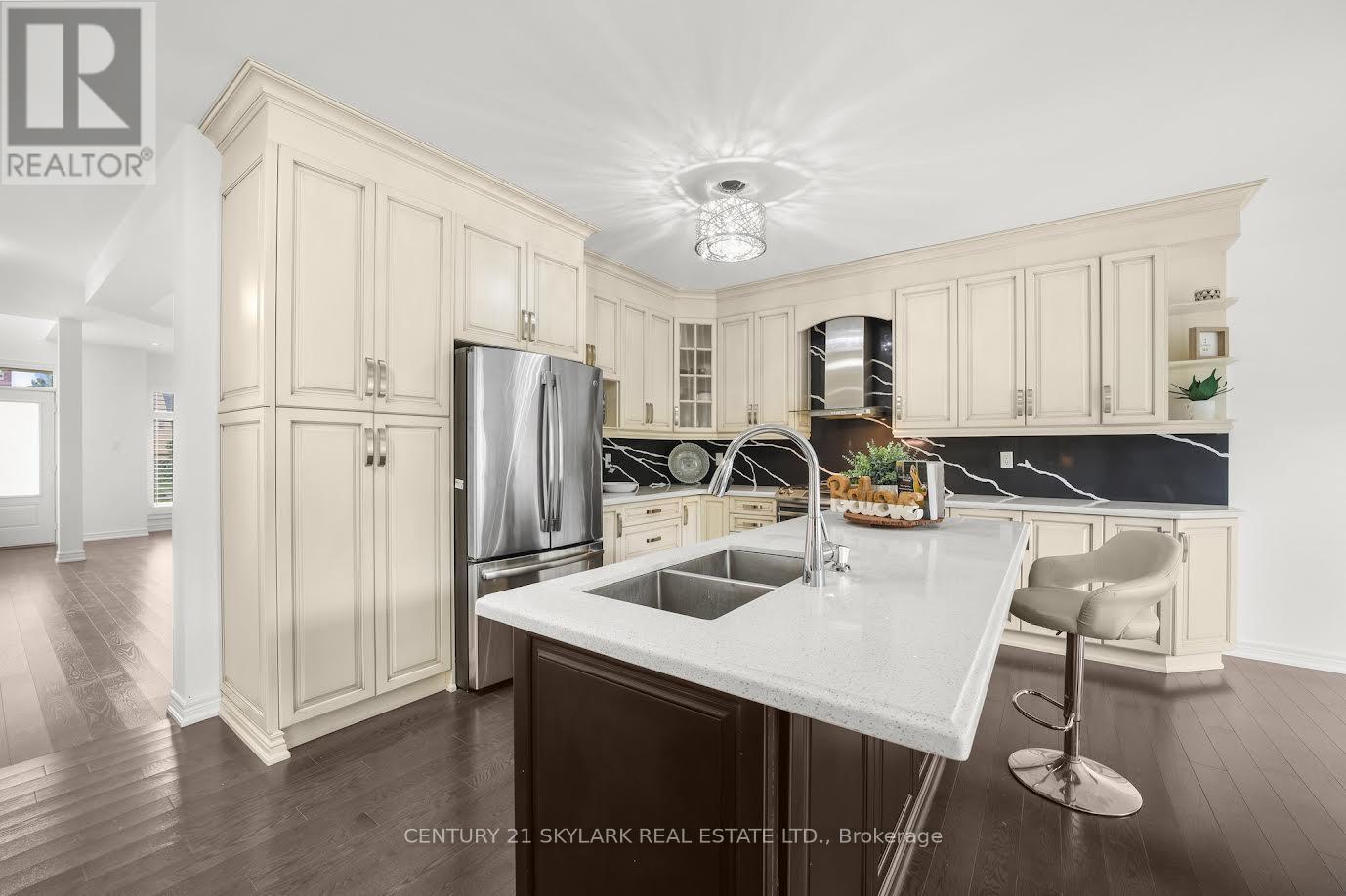 3270 Etude Drive, Mississauga, Ontario  L4T 1T3 - Photo 13 - W9311417