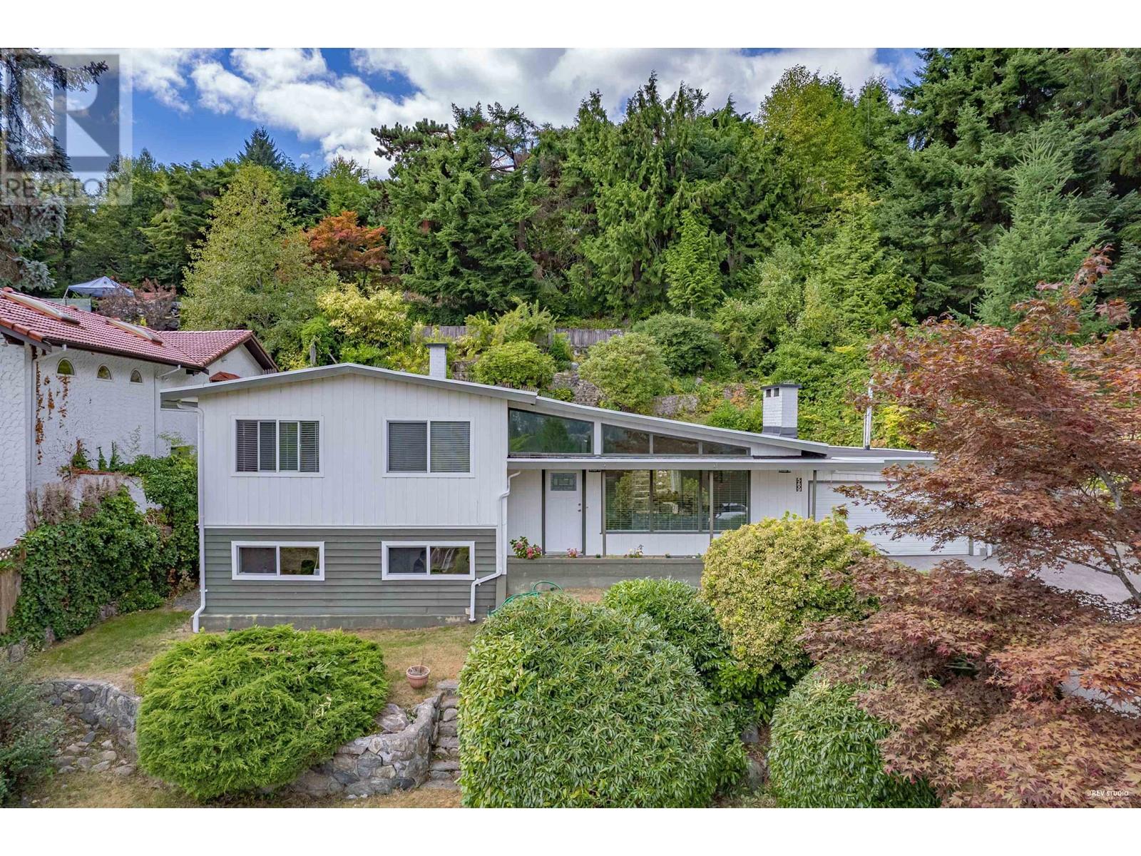 569 St. Giles Road, West Vancouver, British Columbia  V7S 1L7 - Photo 33 - R2923257