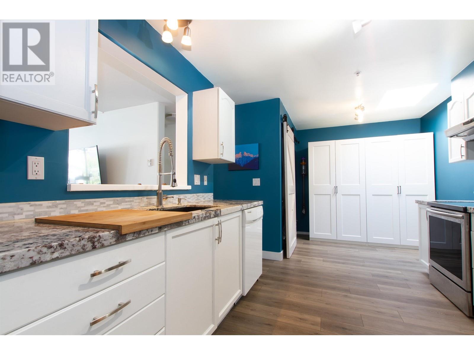 304 1466 Pemberton Avenue, Squamish, British Columbia  V8B 0K1 - Photo 14 - R2923867