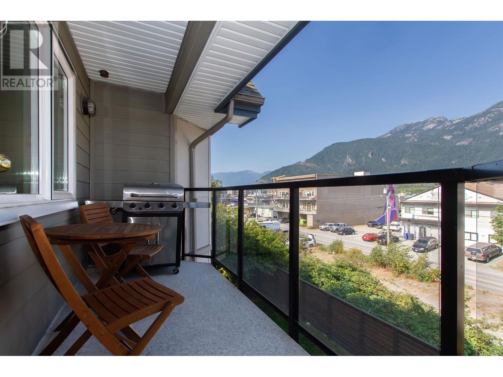 304 1466 Pemberton Avenue, Squamish, British Columbia  V8B 0K1 - Photo 4 - R2923867