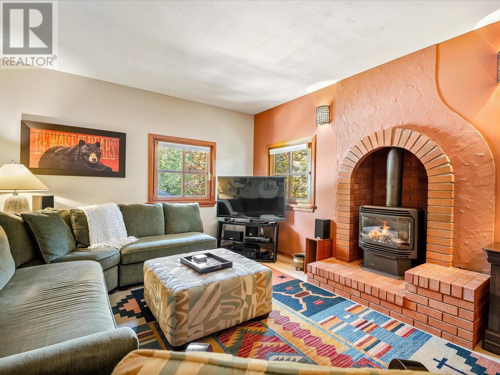 6218 Eagle Drive, Whistler, British Columbia  V8E 0C6 - Photo 21 - R2923931