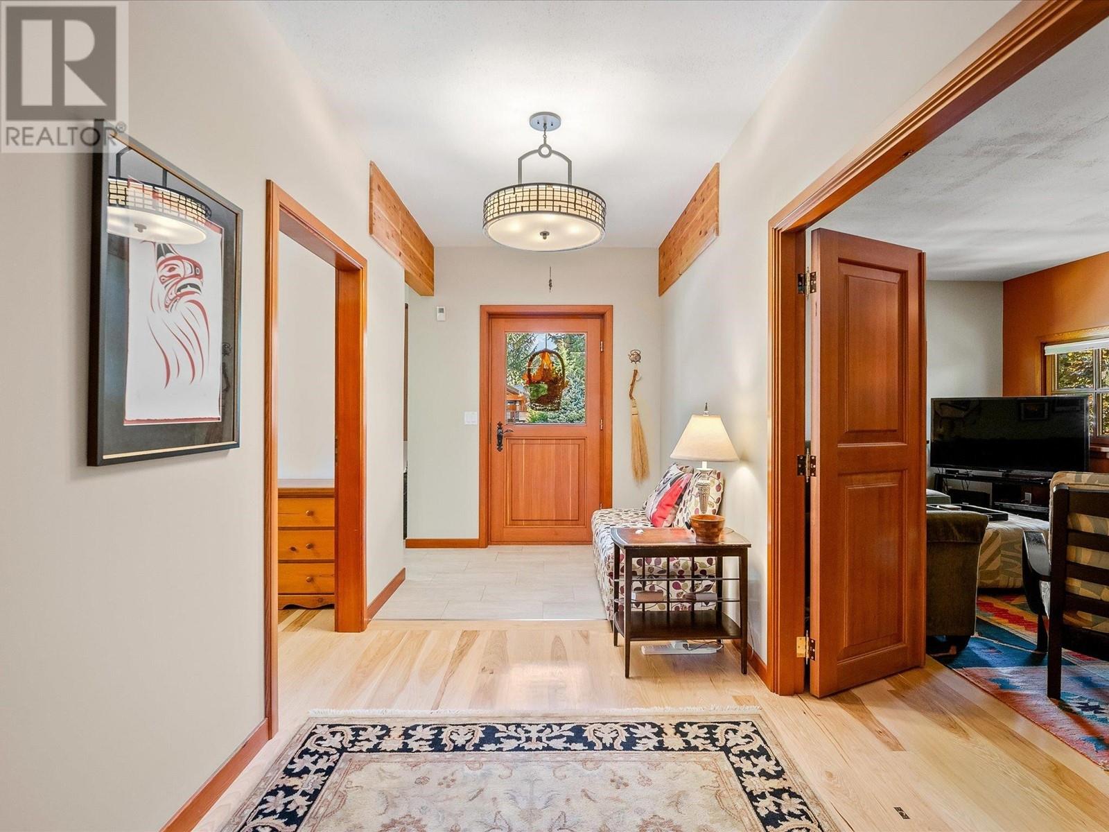 6218 Eagle Drive, Whistler, British Columbia  V8E 0C6 - Photo 24 - R2923931