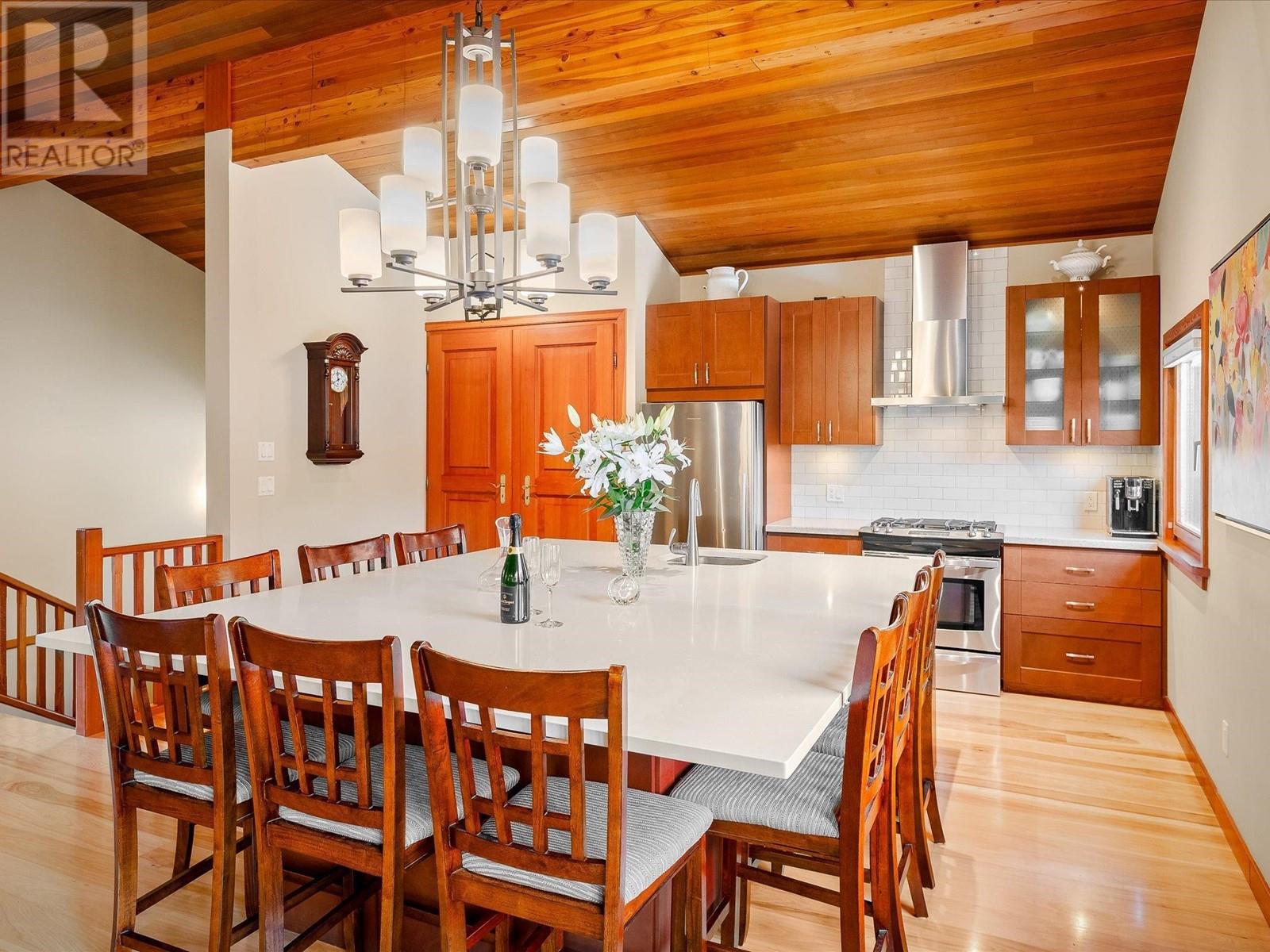 6218 Eagle Drive, Whistler, British Columbia  V8E 0C6 - Photo 9 - R2923931