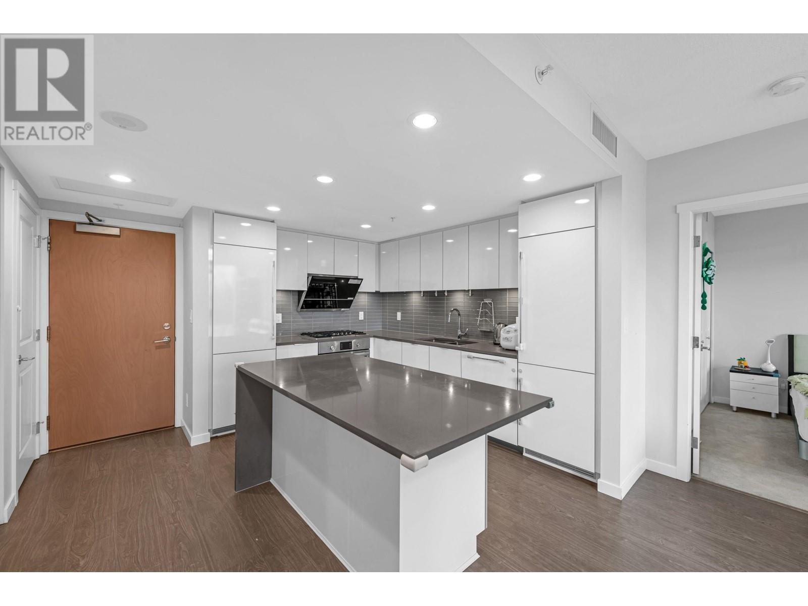 Listing Picture 10 of 37 : 502 3333 BROWN ROAD, Richmond / 烈治文 - 魯藝地產 Yvonne Lu Group - MLS Medallion Club Member