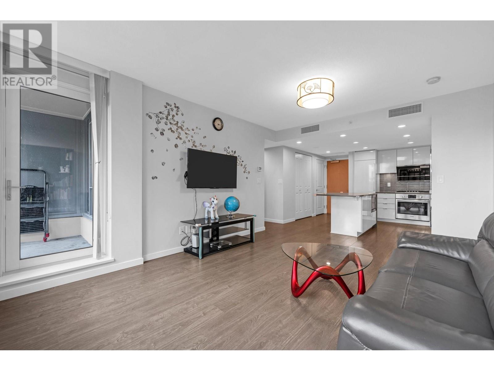 Listing Picture 3 of 37 : 502 3333 BROWN ROAD, Richmond / 烈治文 - 魯藝地產 Yvonne Lu Group - MLS Medallion Club Member