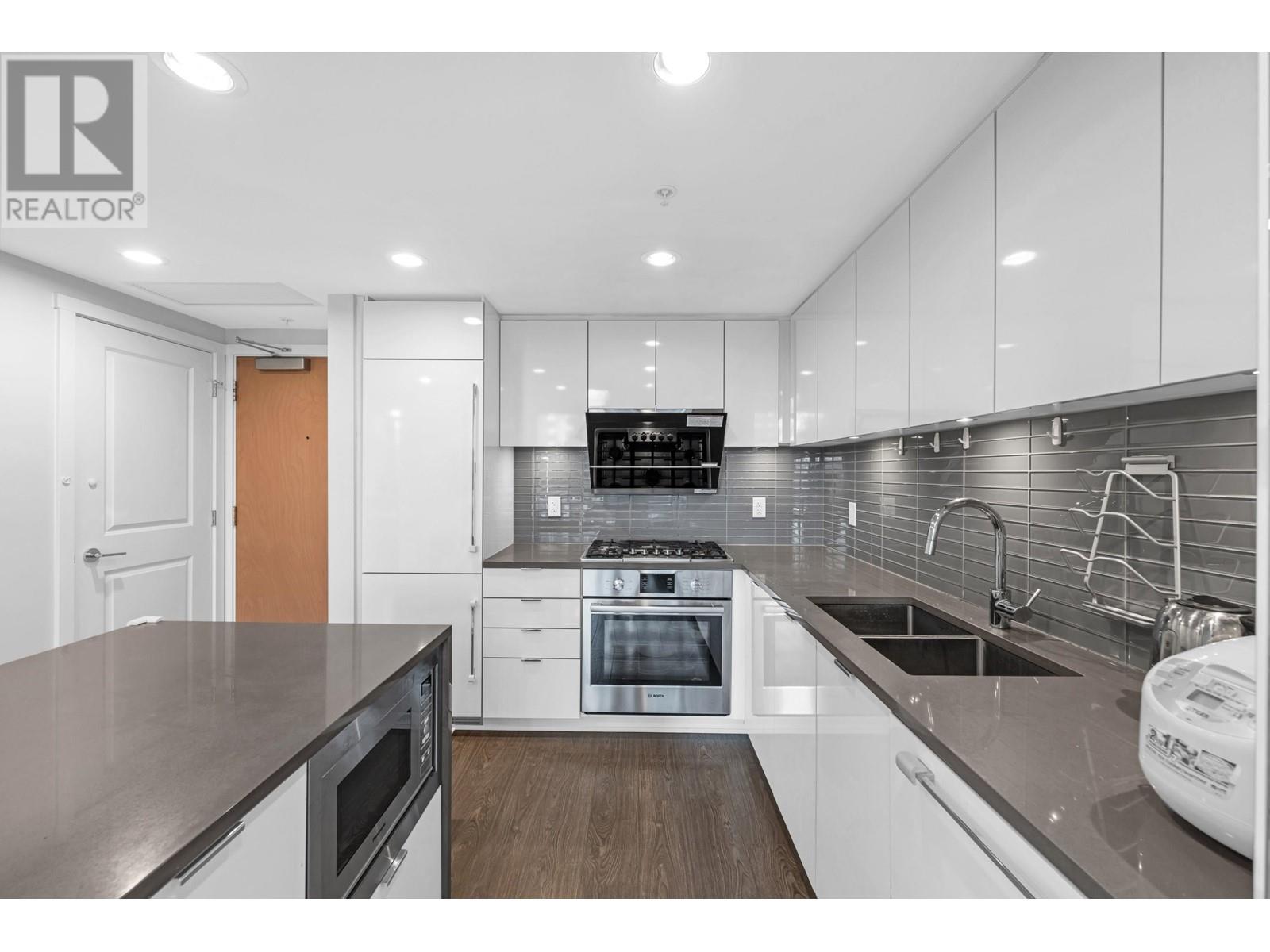 Listing Picture 11 of 37 : 502 3333 BROWN ROAD, Richmond / 烈治文 - 魯藝地產 Yvonne Lu Group - MLS Medallion Club Member