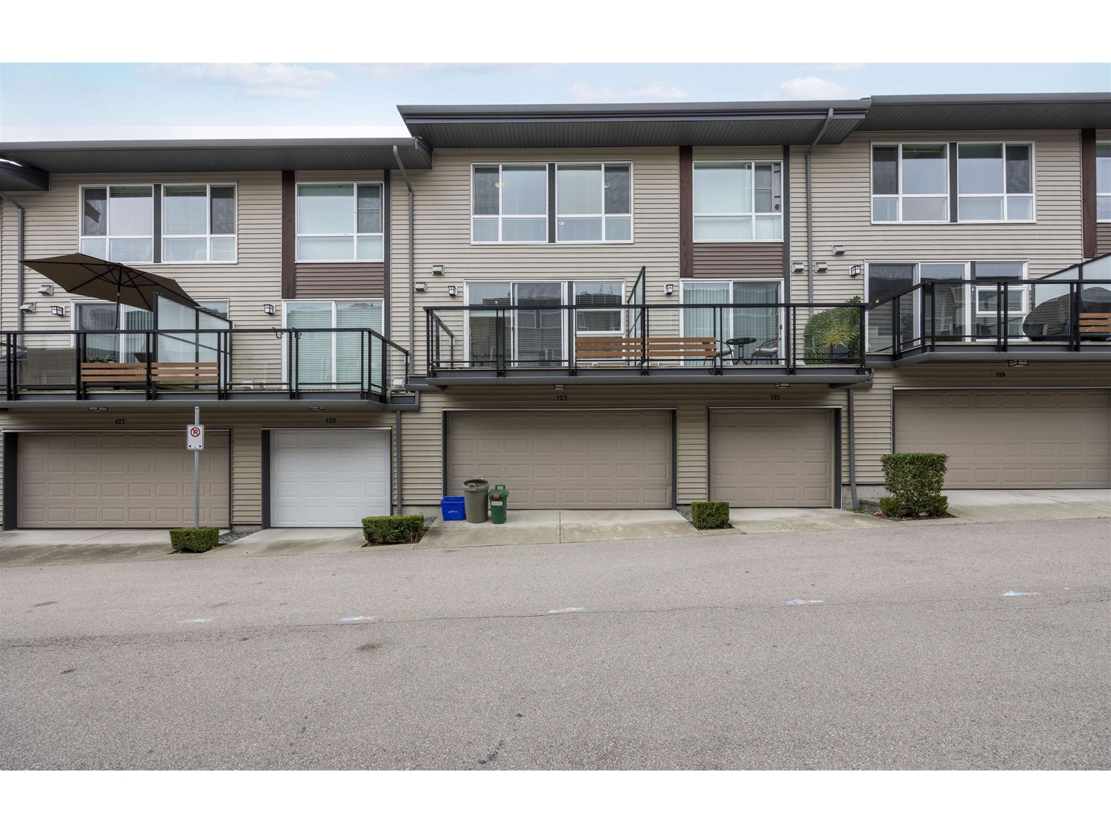 123 2228 162 Street, Surrey, British Columbia  V3Z 6P4 - Photo 2 - R2923592