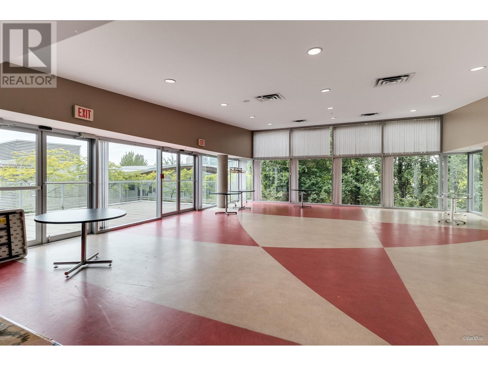 Listing Picture 29 of 30 : 1487 HOMER STREET, Vancouver / 溫哥華 - 魯藝地產 Yvonne Lu Group - MLS Medallion Club Member