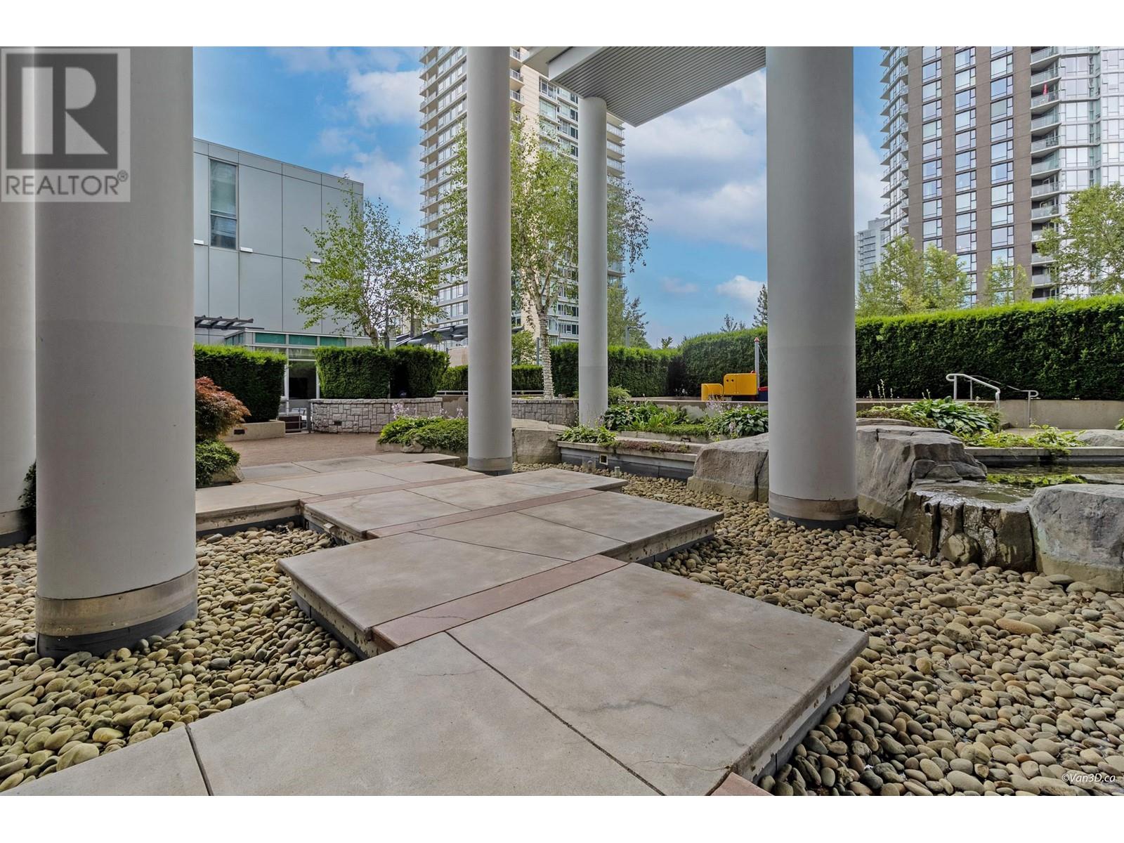 Listing Picture 12 of 30 : 1487 HOMER STREET, Vancouver / 溫哥華 - 魯藝地產 Yvonne Lu Group - MLS Medallion Club Member