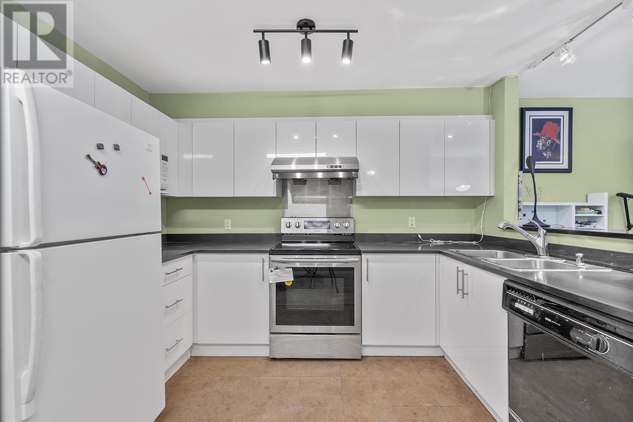 111 7700 St. Albans Road, Richmond, British Columbia V6Y 3Y4 - Photo 3 - R2920348