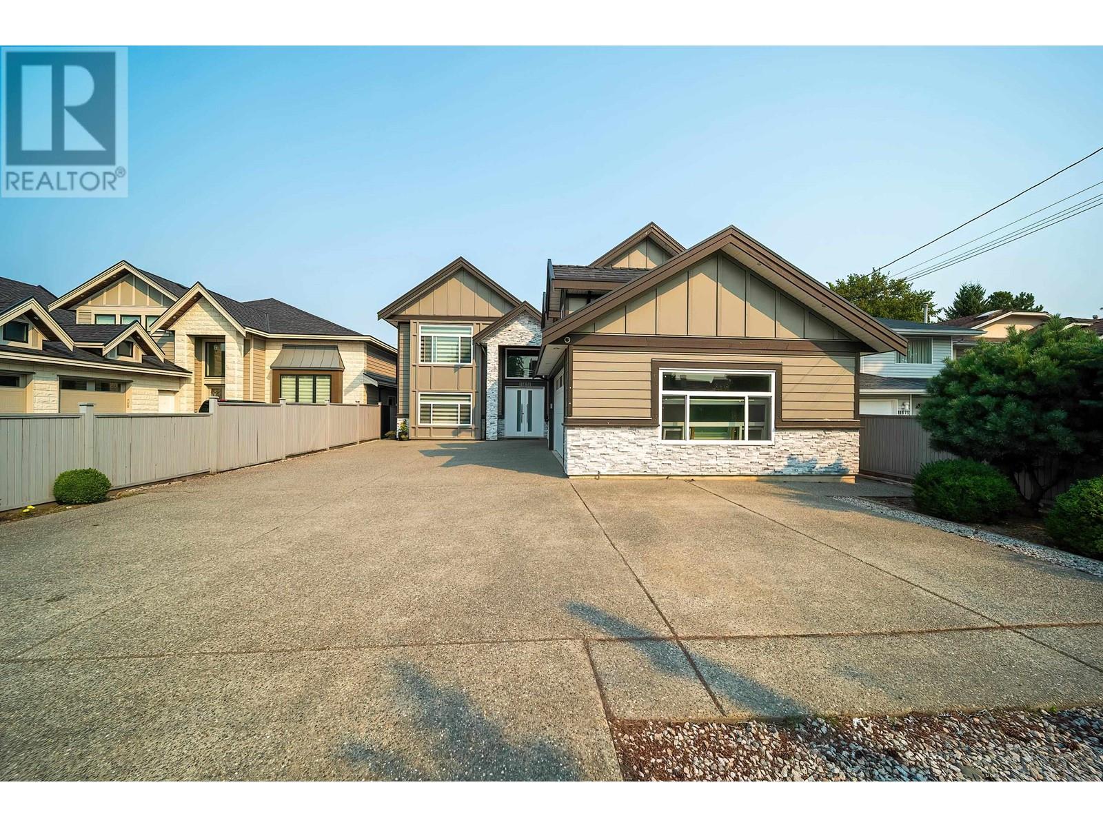 Property at 11651 BIRD ROAD image 3