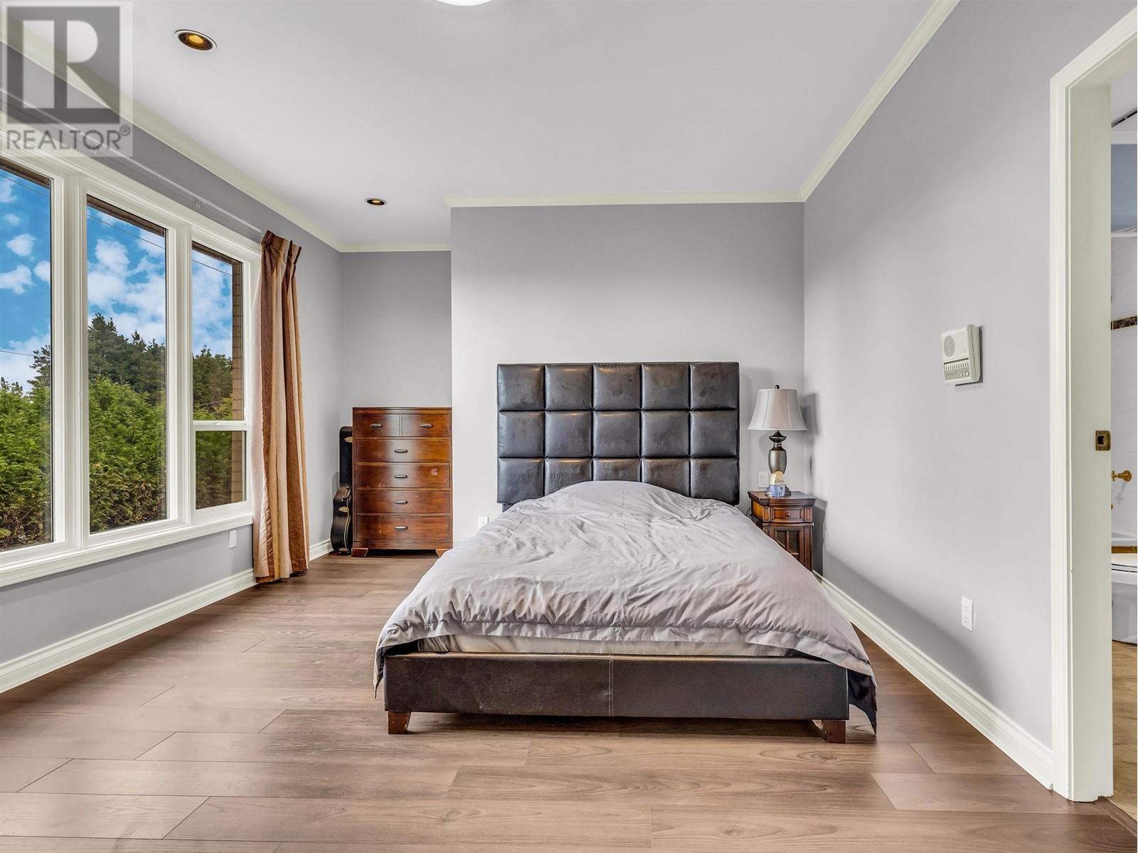Listing Picture 21 of 40 : 1510 W 33RD AVENUE, Vancouver / 溫哥華 - 魯藝地產 Yvonne Lu Group - MLS Medallion Club Member