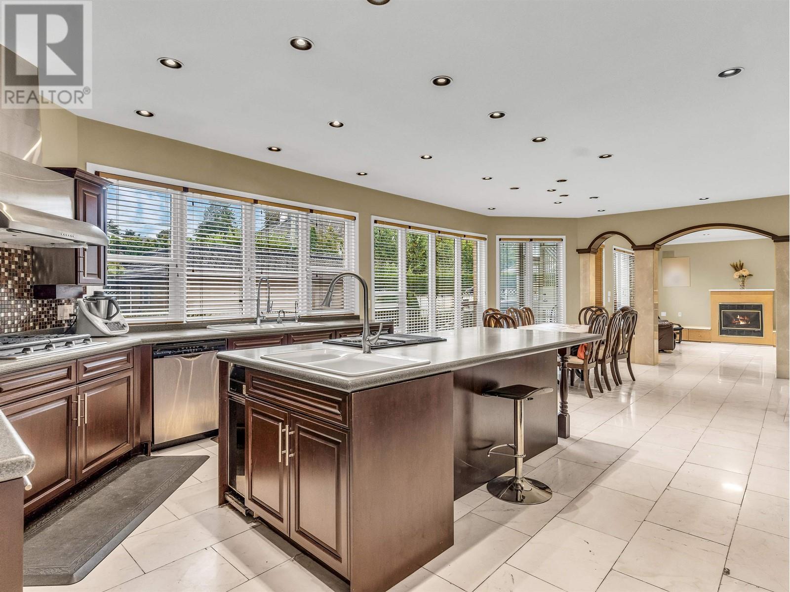 Listing Picture 8 of 40 : 1510 W 33RD AVENUE, Vancouver / 溫哥華 - 魯藝地產 Yvonne Lu Group - MLS Medallion Club Member