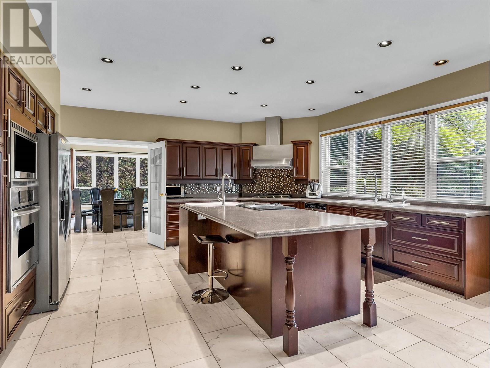 Listing Picture 12 of 40 : 1510 W 33RD AVENUE, Vancouver / 溫哥華 - 魯藝地產 Yvonne Lu Group - MLS Medallion Club Member