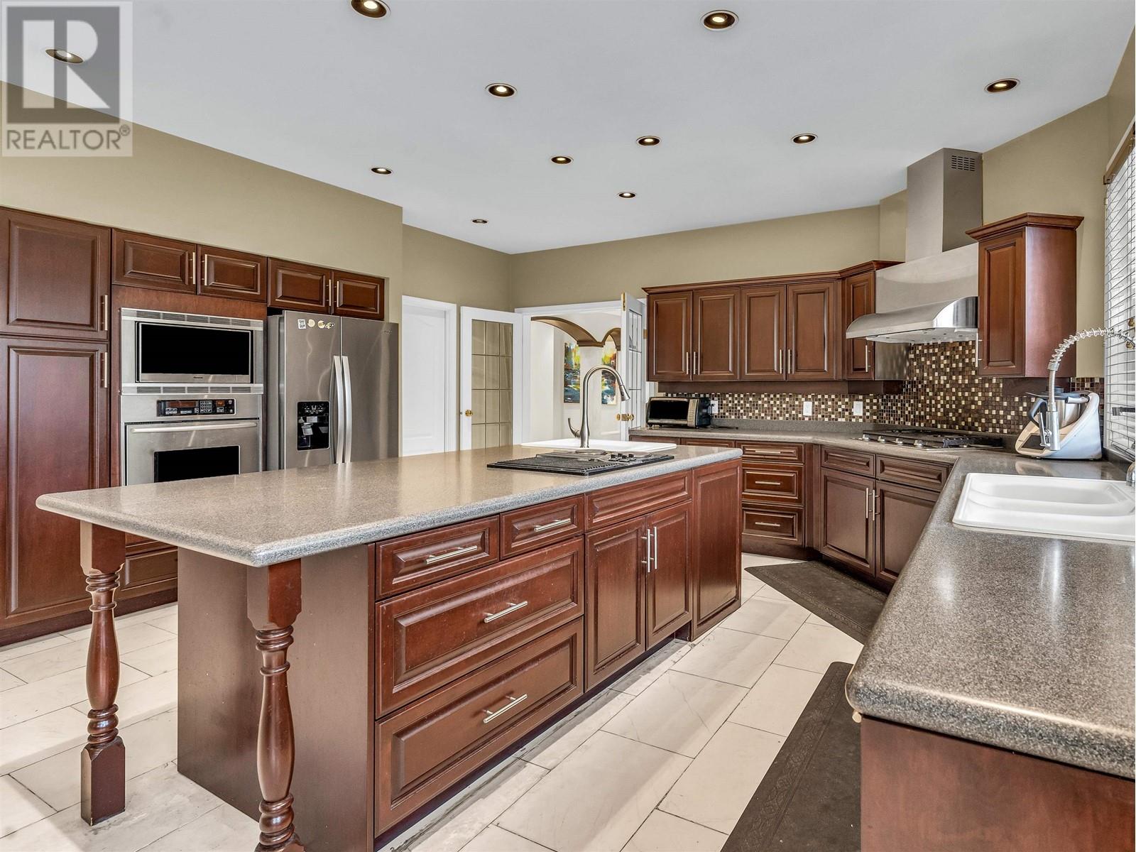 Listing Picture 11 of 40 : 1510 W 33RD AVENUE, Vancouver / 溫哥華 - 魯藝地產 Yvonne Lu Group - MLS Medallion Club Member