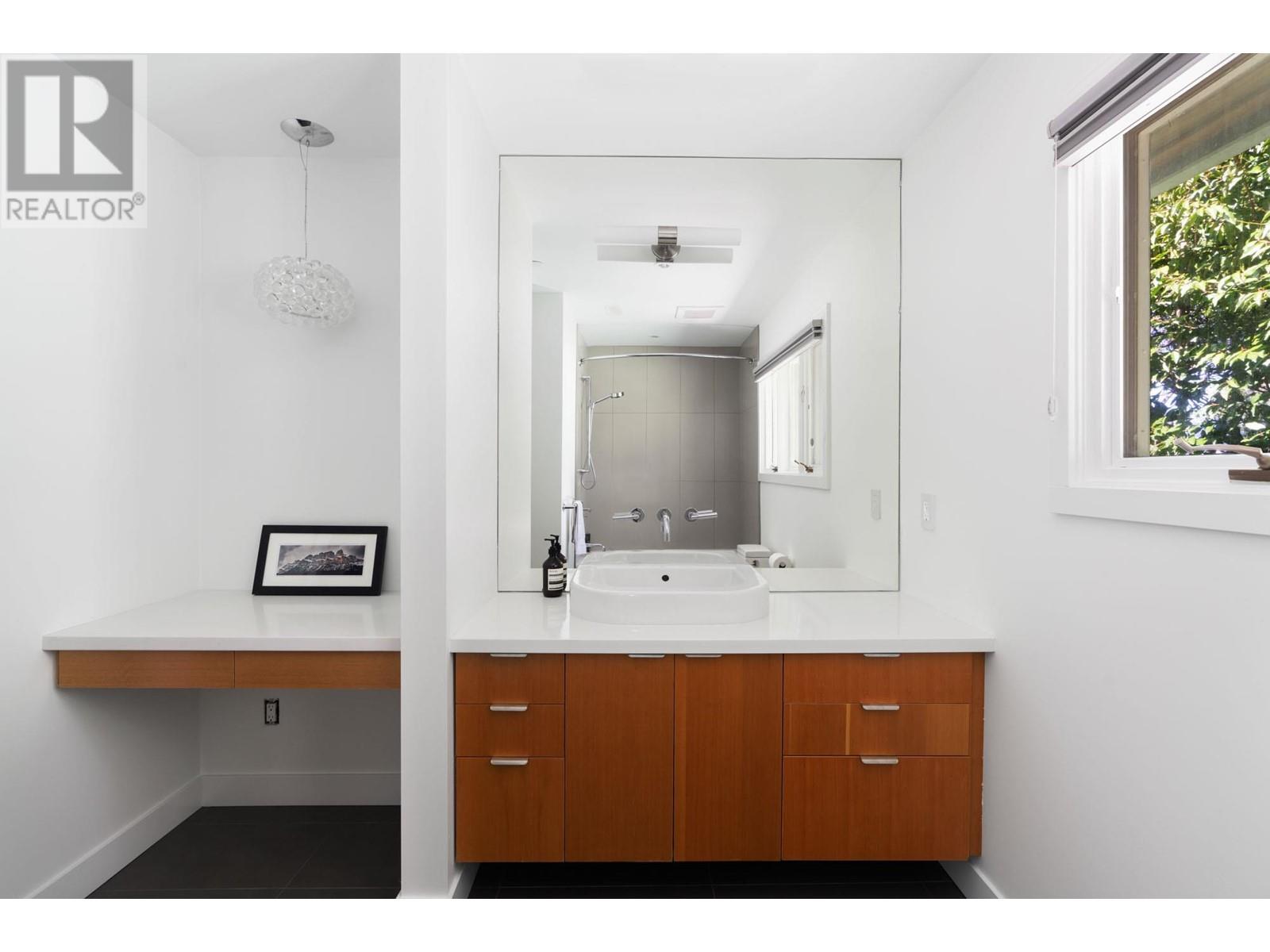 Listing Picture 15 of 22 : 1433 ANGUS DRIVE, Vancouver / 溫哥華 - 魯藝地產 Yvonne Lu Group - MLS Medallion Club Member