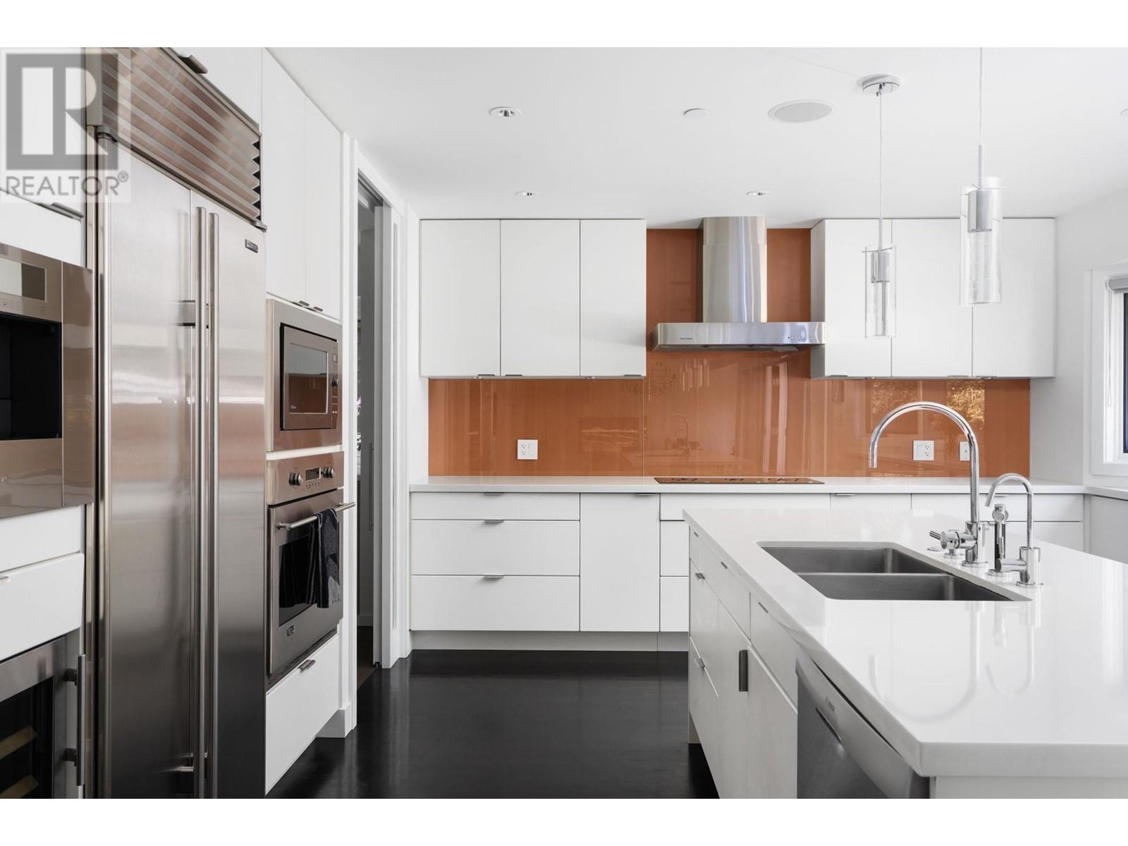 Listing Picture 8 of 22 : 1433 ANGUS DRIVE, Vancouver / 溫哥華 - 魯藝地產 Yvonne Lu Group - MLS Medallion Club Member
