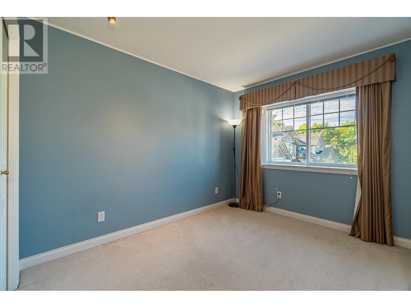 Listing Picture 24 of 25 : 23 7600 BLUNDELL ROAD, Richmond / 烈治文 - 魯藝地產 Yvonne Lu Group - MLS Medallion Club Member