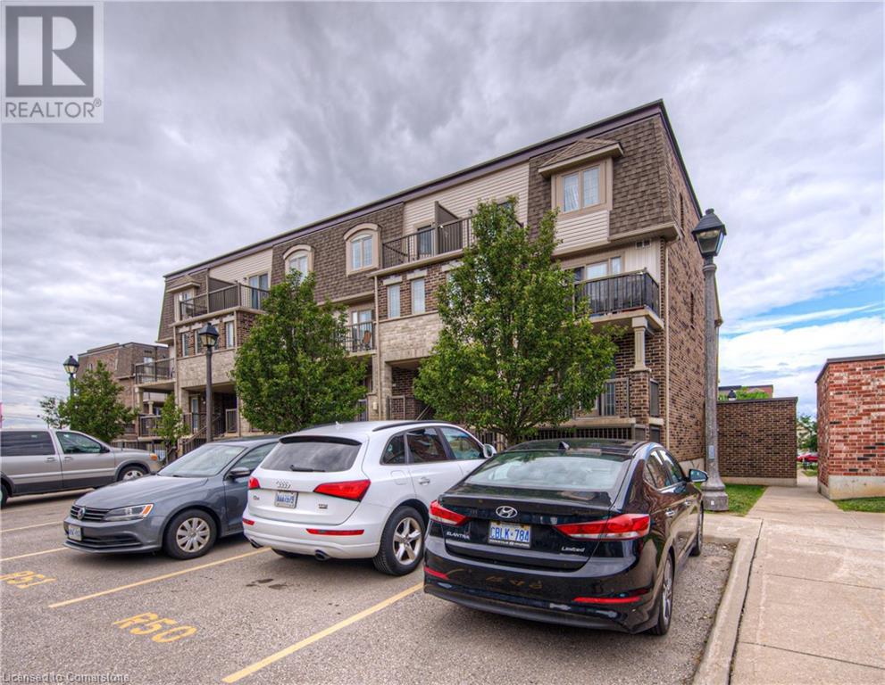 240 Rachel Crescent Unit# H, Kitchener, Ontario  N2R 0E1 - Photo 2 - 40644728