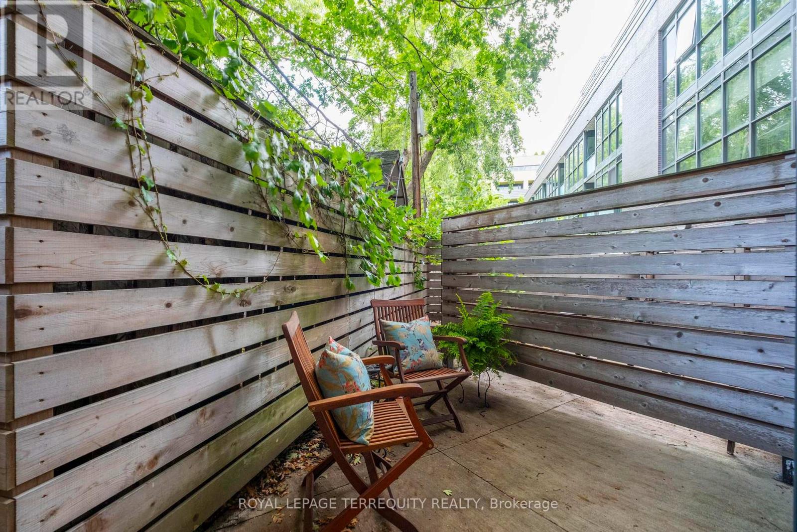 157 - 38 Howard Park Avenue, Toronto (Roncesvalles), Ontario  M6R 0A7 - Photo 27 - W9314522