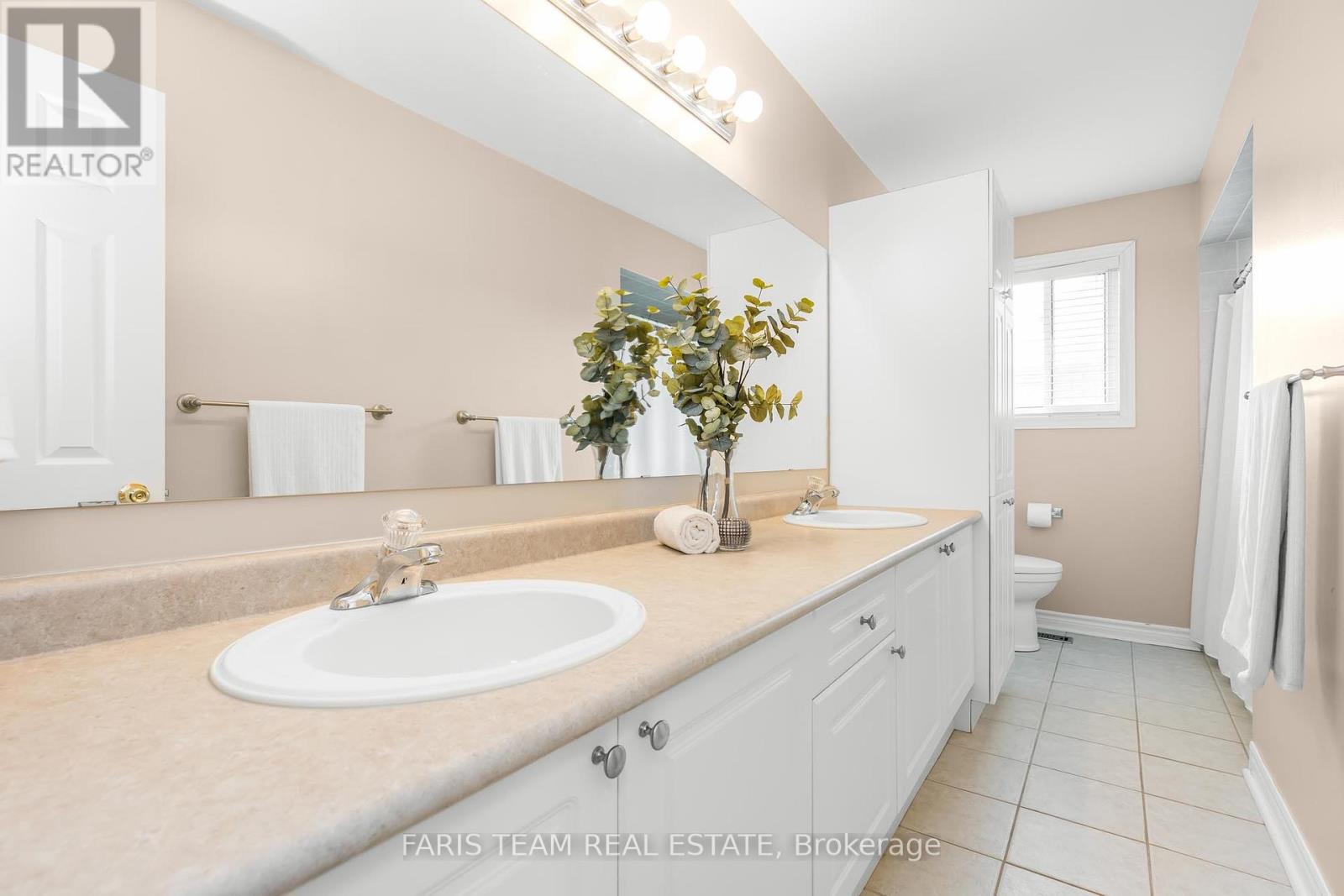 48 Windsor Crescent, Barrie (Innis-Shore), Ontario  L4N 0K3 - Photo 14 - S9323706