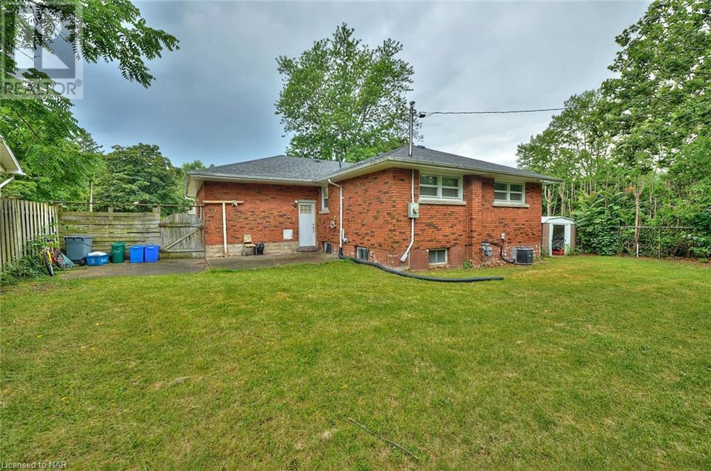 5 EAST HAMPTON Road St. Catharines