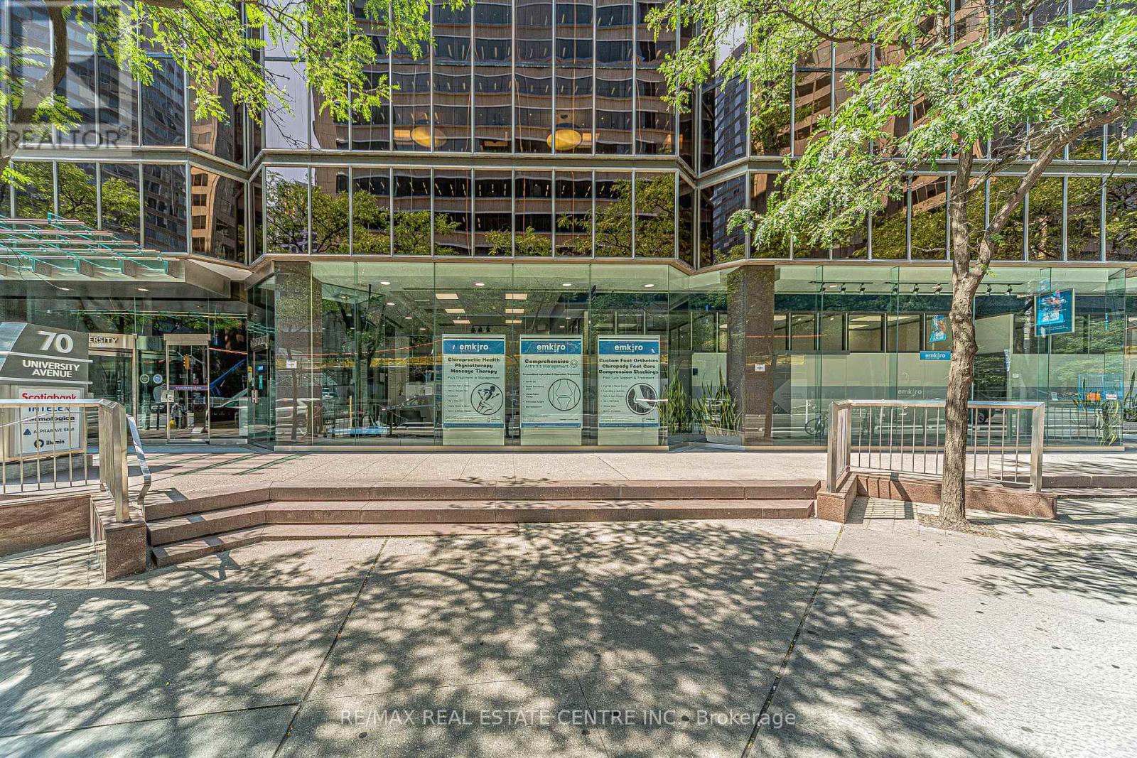 120 - 70 University Avenue, Toronto (Bay Street Corridor), Ontario  M5J 2M4 - Photo 16 - C9341471