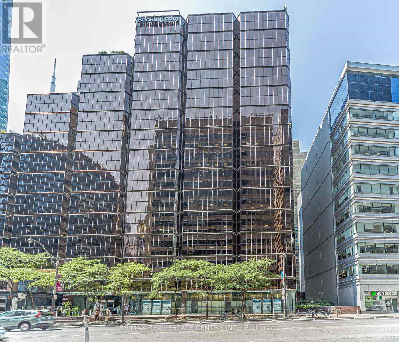 120 - 70 University Avenue, Toronto (Bay Street Corridor), Ontario  M5J 2M4 - Photo 4 - C9341471