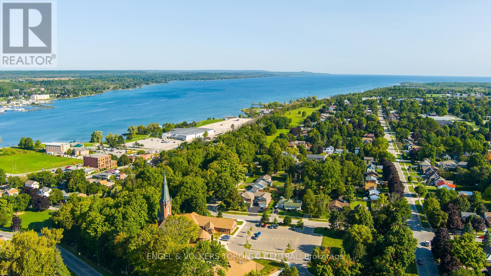 703 15th Street E, Owen Sound, Ontario  N4K 1X5 - Photo 10 - X9343049