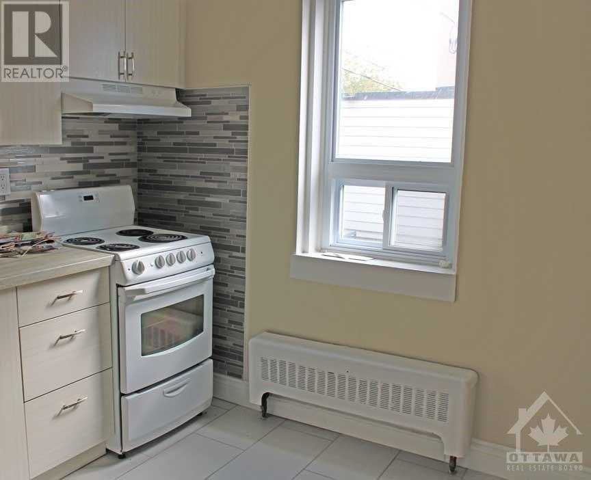 97 Vachon Avenue, Ottawa, Ontario  K1L 5S7 - Photo 6 - X9518380