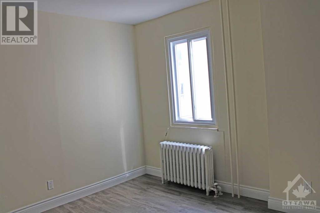 97 Vachon Avenue, Ottawa, Ontario  K1L 5S7 - Photo 9 - X9518380