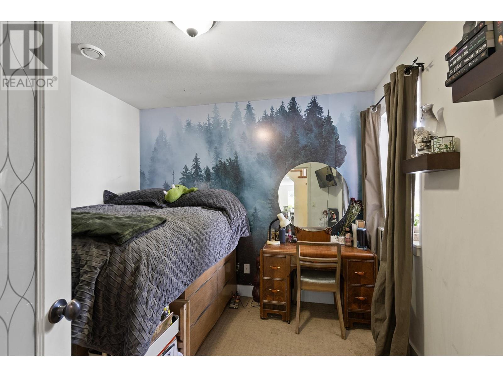 1806 Olympus Way West Kelowna