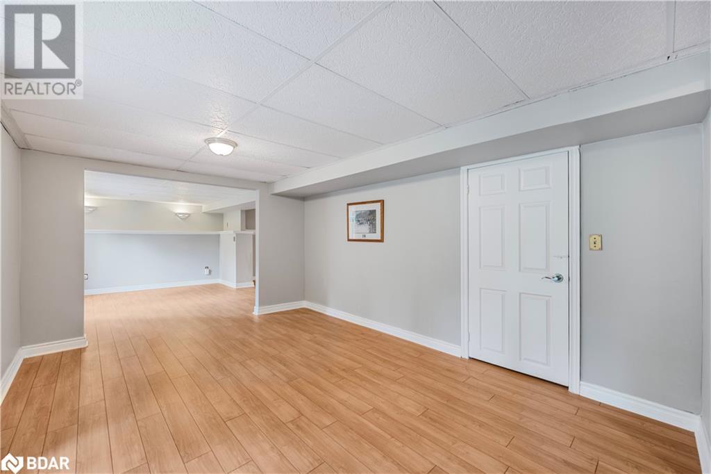 27 Barre Drive Unit# Lower, Barrie, Ontario  L4N 7N7 - Photo 6 - 40645506