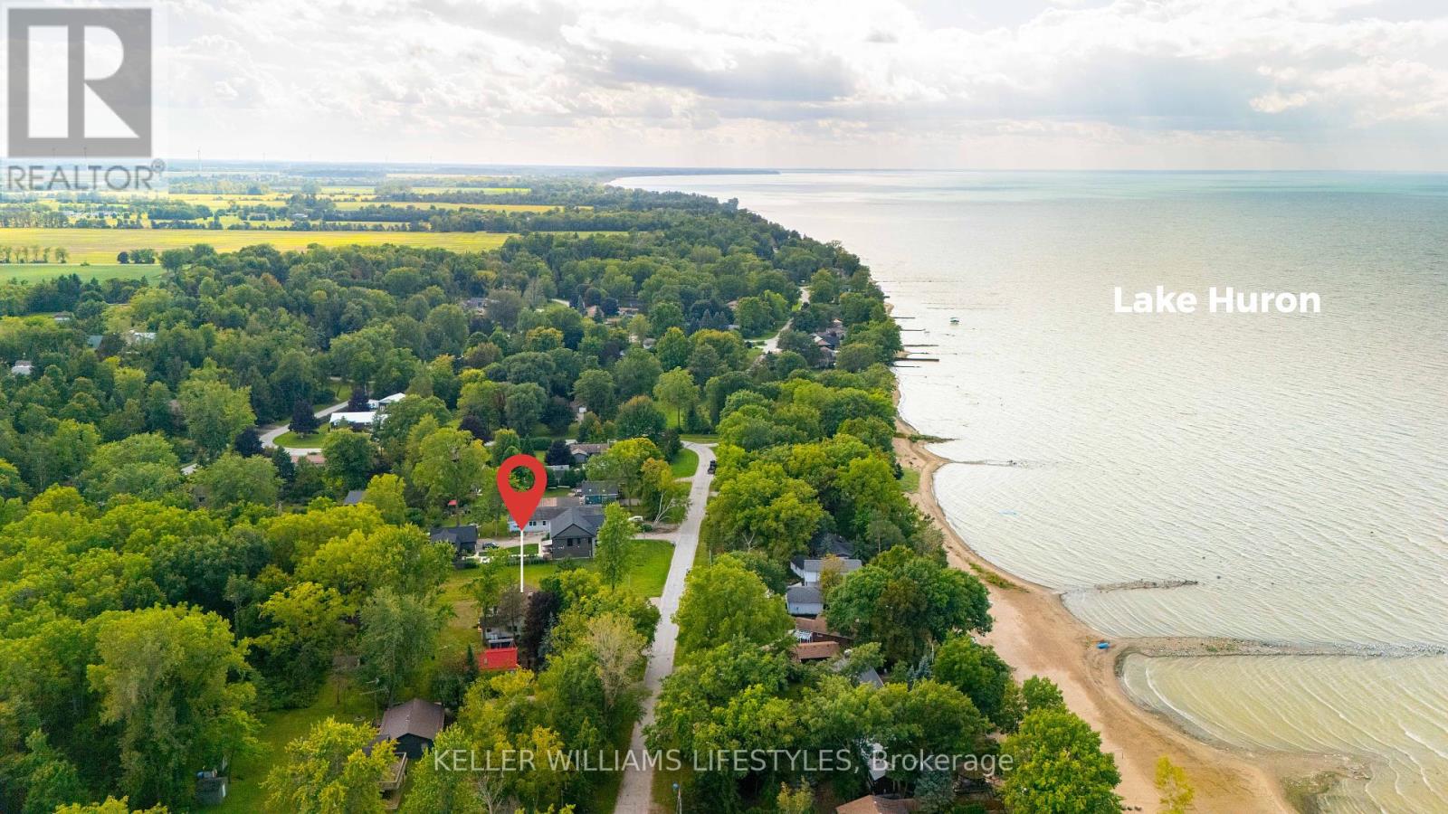 5481 Beach Street, Lambton Shores, Ontario  N0N 1J7 - Photo 31 - X9343271