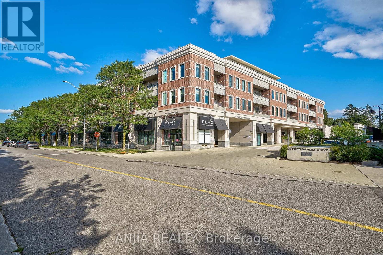 215 - 20 Fred Varley Drive, Markham (Unionville), Ontario  L3R 1S4 - Photo 1 - N9343348