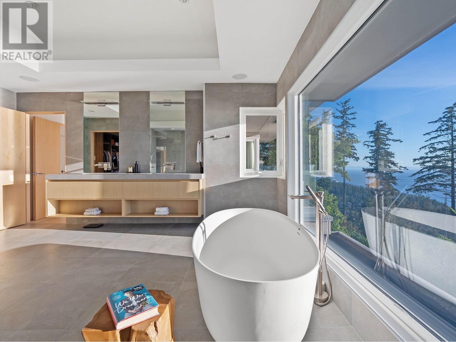 5476 West Vista Court, West Vancouver, British Columbia  V7W 3G8 - Photo 31 - R2921959