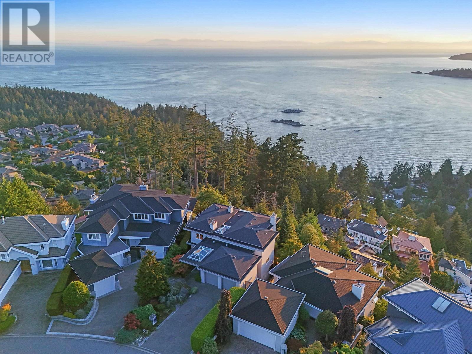 5476 West Vista Court, West Vancouver, British Columbia  V7W 3G8 - Photo 38 - R2921959