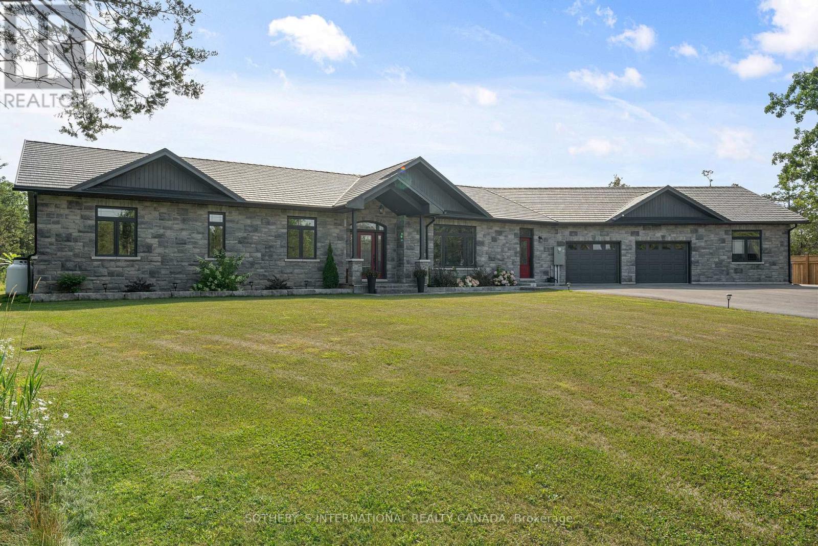 90 Sunrise Drive, Prince Edward County (Ameliasburgh), Ontario  K8N 4Z7 - Photo 1 - X9343538