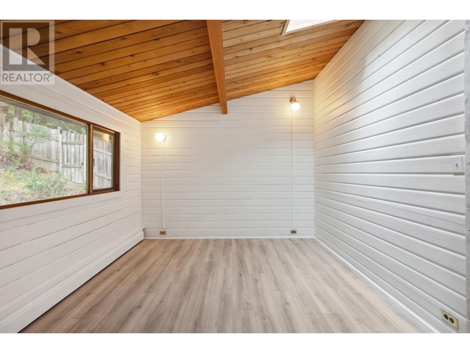 1257 Adams Road, Bowen Island, British Columbia  V0N 1G2 - Photo 11 - R2924051