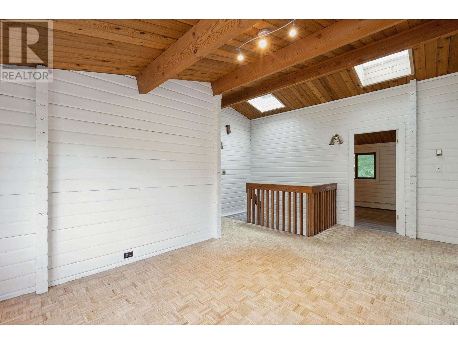 1257 Adams Road, Bowen Island, British Columbia  V0N 1G2 - Photo 15 - R2924051