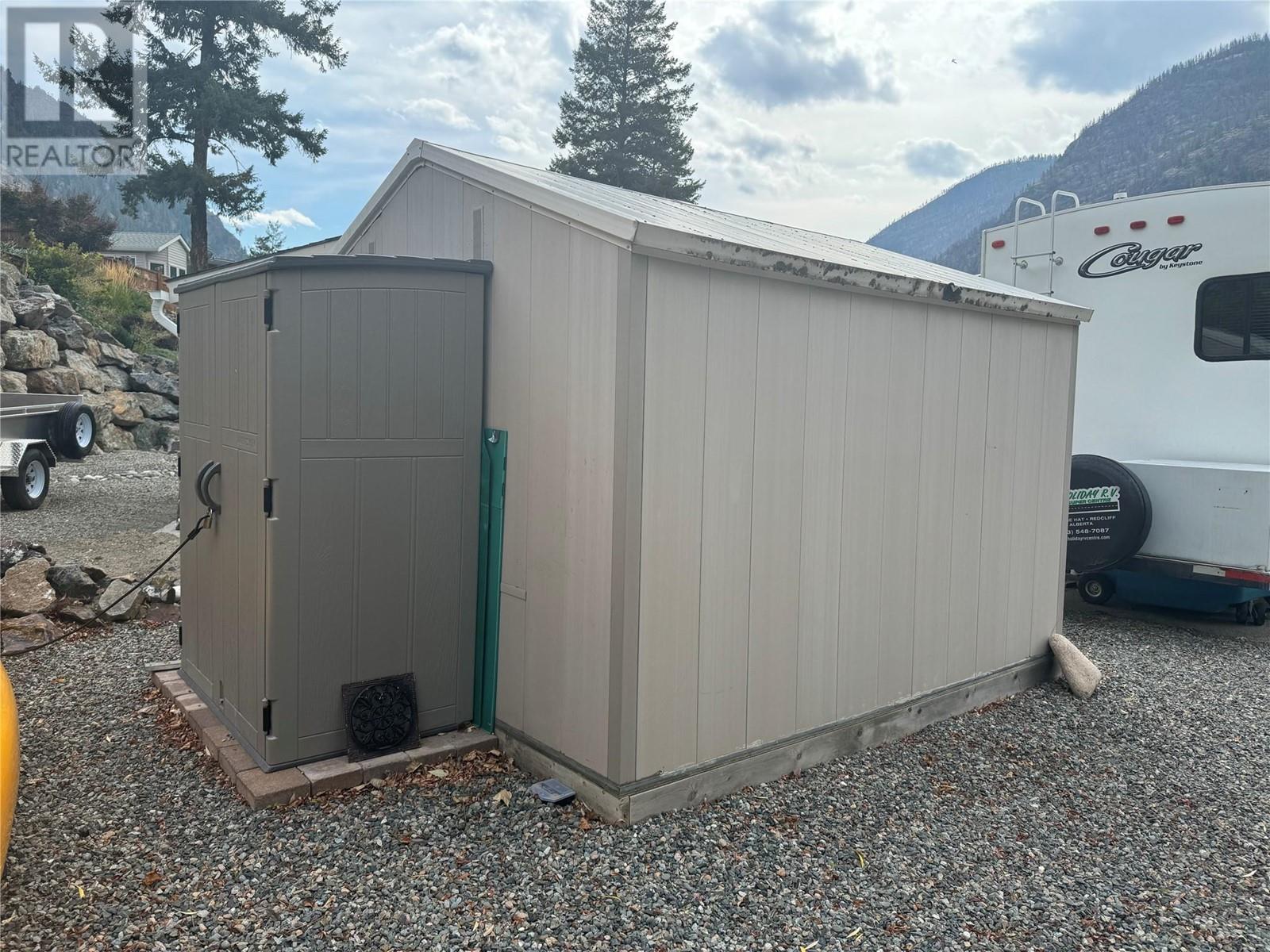 4354 Highway 3 Highway Unit# 17, Keremeos, British Columbia  V0X 1N1 - Photo 3 - 10323616