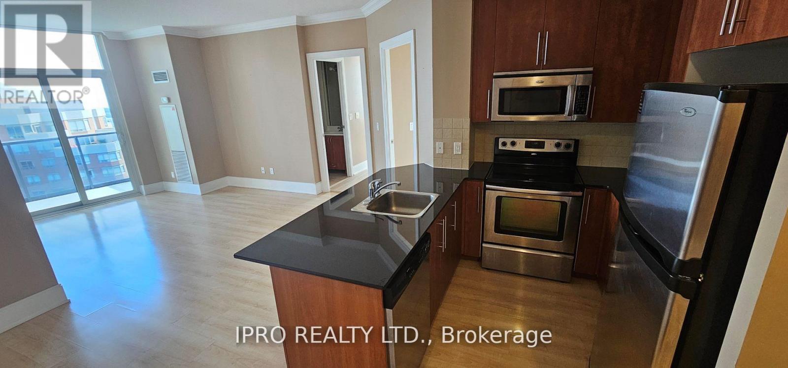 2309 - 330 Burnhamthorpe Road W, Mississauga (City Centre), Ontario  L5B 0E1 - Photo 1 - W9343581